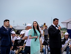 По Благовещенску прошел «Парад семей»