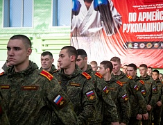 В стенах ДВОКУ прошёл чемпионат по армейскому рукопашному бою