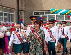 Во всех школах Благовещенска прозвенели последние звонки