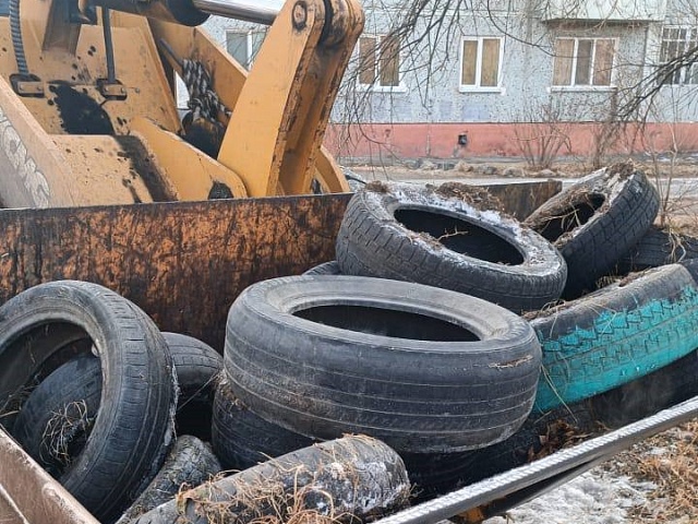 Олег Имамеев дал старт весеннему этапу акции «Город берегу»