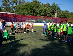 В Благовещенске юные футболисты сыграли на всесезонном корте на Нагорной