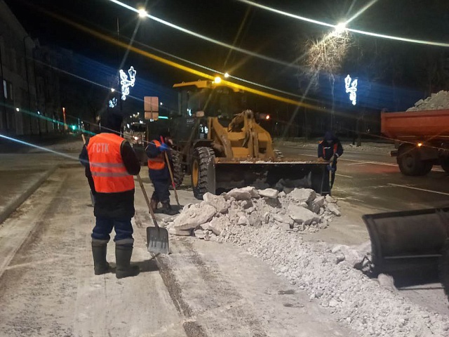 Подъезд к детскому саду № 19 и парковка напротив БГПУ стали чище