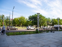 Мэр Благовещенска Олег Имамеев провел рабочее совещание по благоустройству сквера Приемыхова