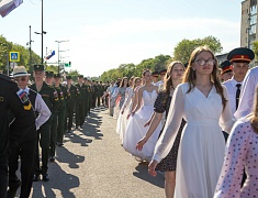 Бал цветов и Семейный бал украсили Благовещенск
