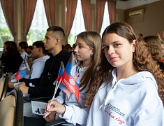  В Благовещенск прилетело звездное жюри «Детства на Амуре»