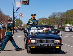 Торжественное прохождение войск Благовещенского гарнизона