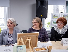 Открытки участника СВО презентовали в Благовещенске