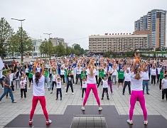 Порядка 350 благовещенцев вышли на общегородскую зарядку