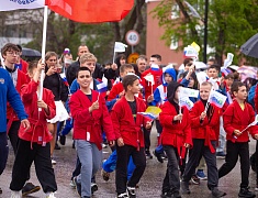 Шествие трудовых коллективов отгремело в Благовещенске!