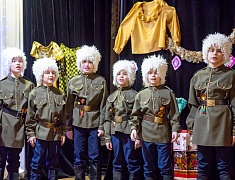 Юбилейное 25-летие празднуют ветераны просвещения города