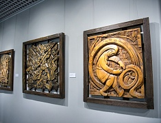 В Выставочном зале открылась персональная выставка Алексея Сидорова