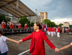 Вместе мы – Россия: праздничный концерт прошел в Благовещенске 