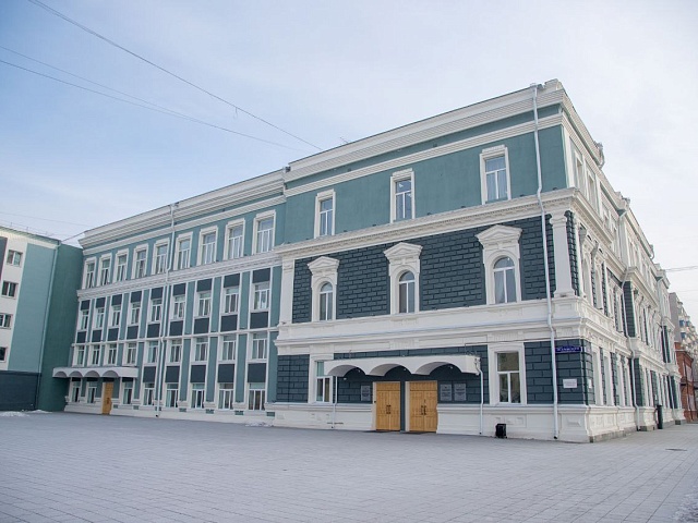 Социальный фонд Амурской области напоминает семьям о необходимости продления ежемесячной выплаты на первого ребенка