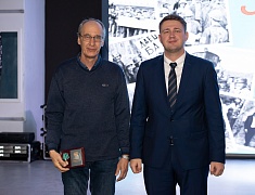 42 медали в честь юбилея Байкало-Амурской магистрали вручили благовещенцам