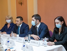 Мэр Благовещенска Олег Имамеев встретился с новым консулом КНР в Хабаровске