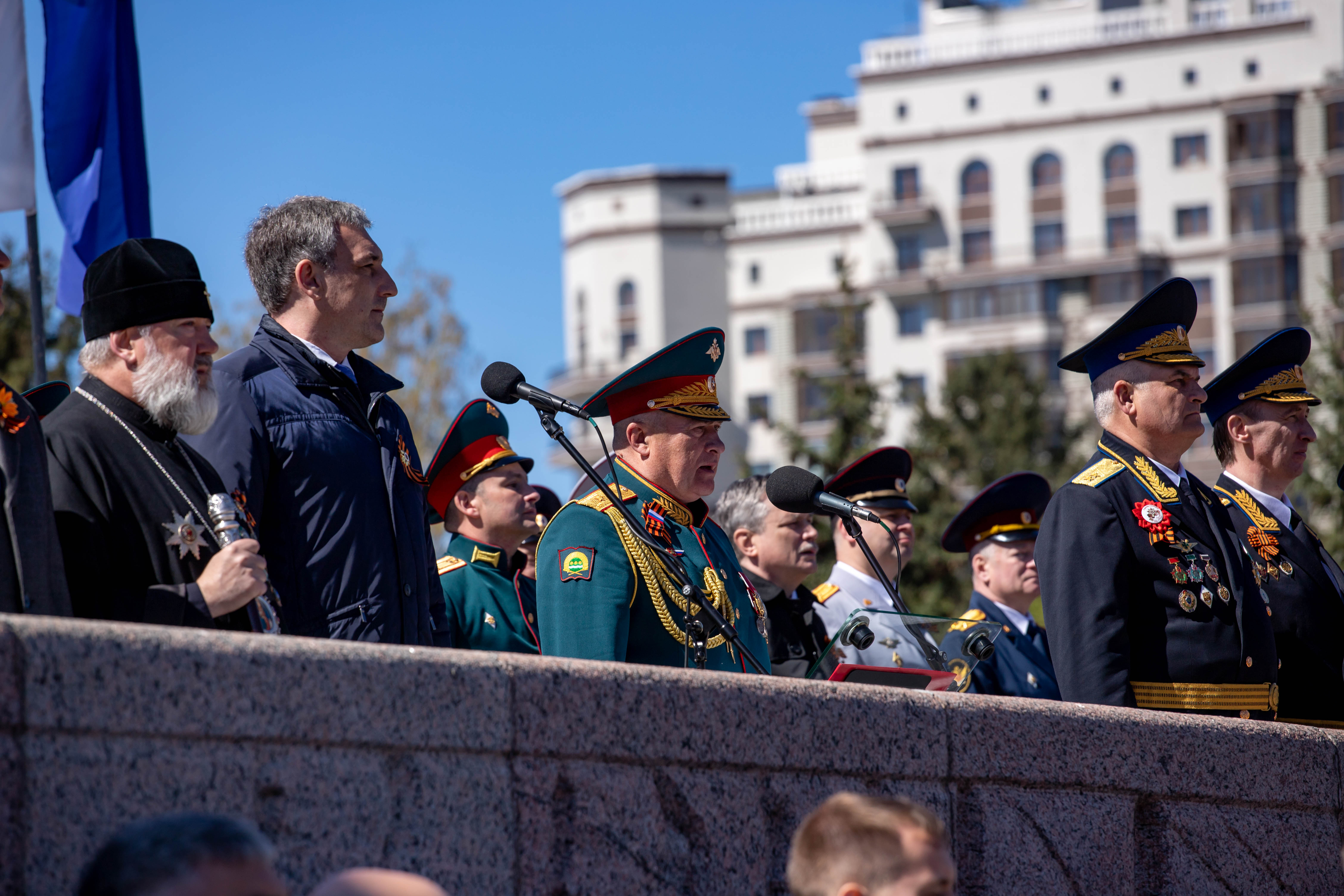 Торжественное прохождение войск Благовещенского гарнизона
