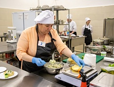 В Благовещенске выбрали лучшего школьного повара