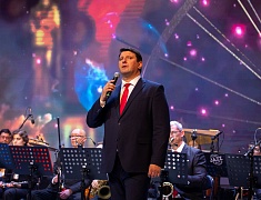 В Благовещенске вручили премию имени Леонида Завальнюка