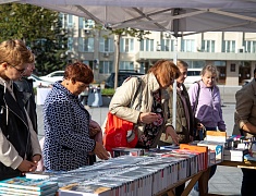 В Благовещенске стартовал книжный фестиваль «Берег»