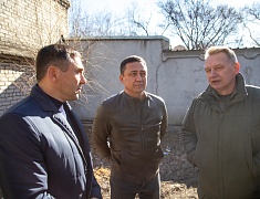 Мэр Олег Имамеев проконтролировал уборку благовещенских улиц и набережной 