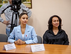 Встреча мэра Благовещенска с активистами "Движение первых"