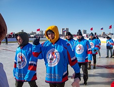 Соревнования по хоккею в рамках Международного российско-китайского фестиваля зимних видов спорта