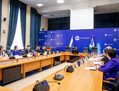 Делегация отдела агитации и пропаганды горкома и управления культуры Хэйхэ посетила Благовещенск в рамках культурного обмена между странами-соседями