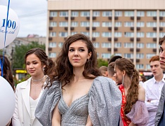 В Благовещенске отгремел выпускной