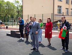 На базе стадиона гимназии №1 стартовали «Футбольные каникулы»