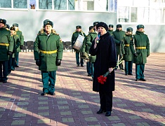 Мемориальную доску в память о герое СВО открыли в школе №10 Благовещенска