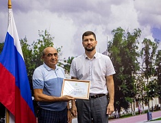 Накануне Дня работника торговли в Благовещенске чествовали руководителей, продавцов, менеджеров и официантов