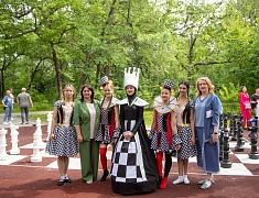 В Первомайском парке Благовещенска появилась шахматная площадка