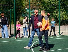 В селе Садовом Благовещенска открыли современную спортивную площадку