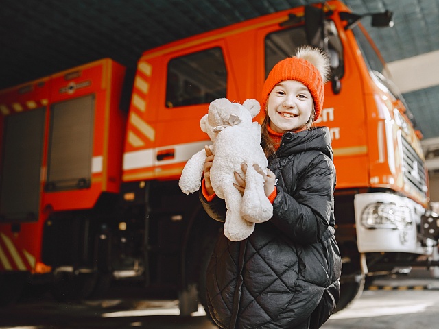 Как научить ребёнка правильно действовать при пожаре?