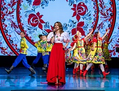 Елизавета Долженкова представила программу «Я люблю тебя, Россия»