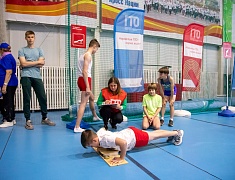 Знакомство спортивной делегации из Хэйхэ с комплексом ГТО