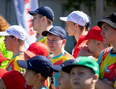 Забег «Я могу» собрал на стадионе «Юность» сотню ребят с ограниченными возможностями здоровья