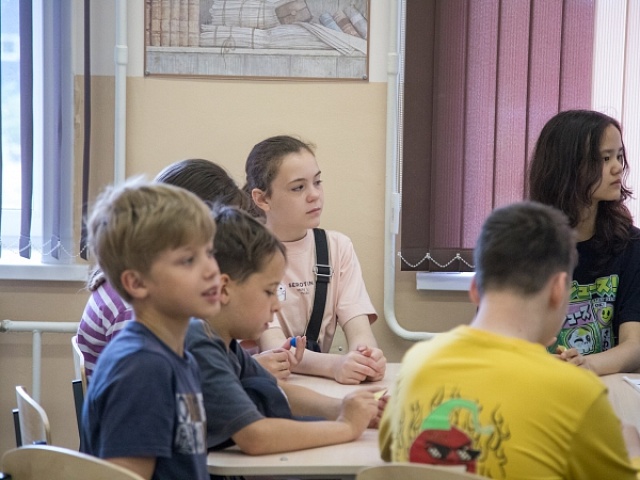 Финансовая грамотность и психология: в Благовещенске базу программ «Навигатора» дополнили с учетом пожеланий родителей