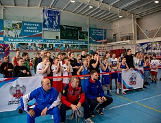 В спорткомплексе «Юность» стартовали соревнования по боксу среди юношей 13-14 лет