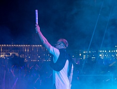 Со 169-летием Благовещенск поздравил Роман Голубев