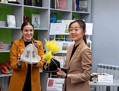 Женская делегация района Айгунь города Хэйхэ в Благовещенске