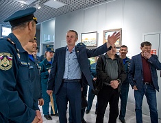 В Выставочном зале открылась персональная выставка Алексея Сидорова