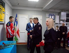 В спортивной школе №3 Благовещенска открыли уголок памяти Героя России Владимира Барахтенко