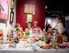  В Благовещенске впервые прошел вечер встречи семей участников СВО и меценатов