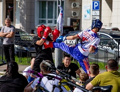 В Благовещенске прошёл семейный праздник «Город счастливых детей»