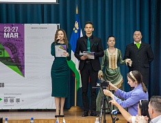 В Благовещенске открыли международный писательско-издательский форум