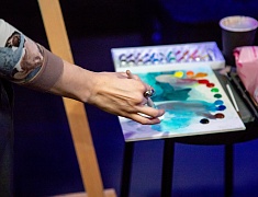  В Благовещенске впервые прошел вечер встречи семей участников СВО и меценатов