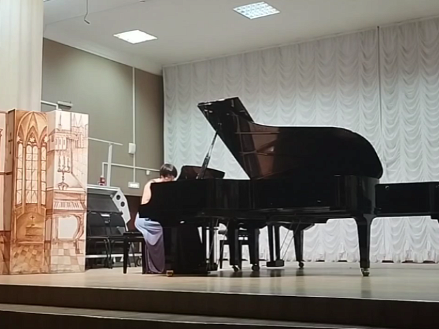 Дебютный концерт для нового рояля состоялся в детской школе искусств им. М.Ф. Кнауф-Каминской