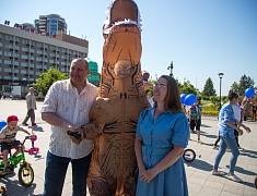 Флешмоб приуроченный к Международному Дню динозавров