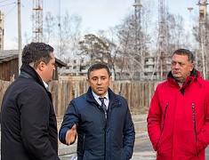 Мэр Благовещенска Олег Имамеев провел рабочее совещание по строительству участка Конной от новой набережной до Пушкина